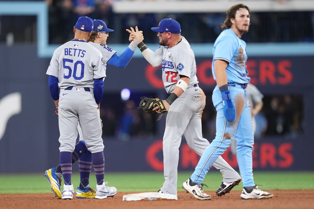 Cita. Los Dodgers y los Azulejos disputarán este sábado un séptimo juego para definir al campeón de la Serie Mundial.