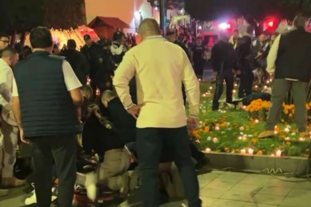 Alcalde de Uruapan resulta herido tras ataque armado durante el Festival de Velas