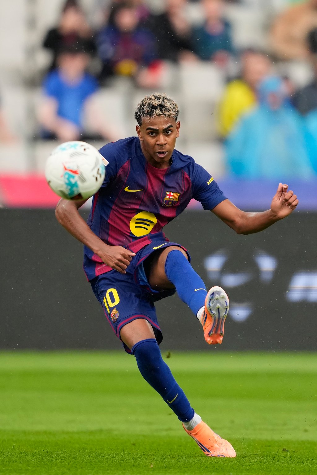 Elección. FIFPRO explicó que los jugadores que votaron por el once de este año utilizaron una plataforma digital segura distribuida por el propio sindicato mundial y los afiliados.