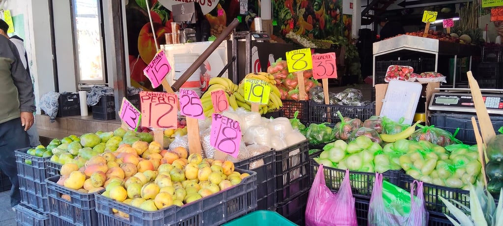 Situación. Los comerciantes del Excampo Deportivo aseguran que no se han registrado cierres de negocios en esa zona pero sí despidos de personal ante las bajas ventas en el transcurso del año; ya ni la cosecha agrícola ha permitido circulante de moneda porque los campesinos no han podido vender su cosecha a buen precio.