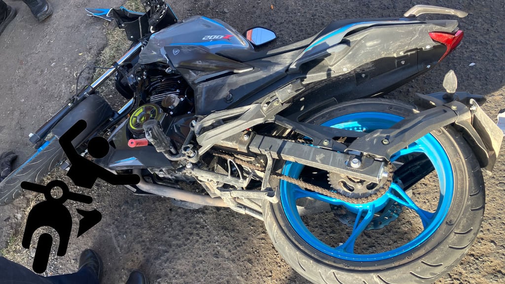 Motociclista es proyectado al pavimento tras choque en fraccionamiento de Durango