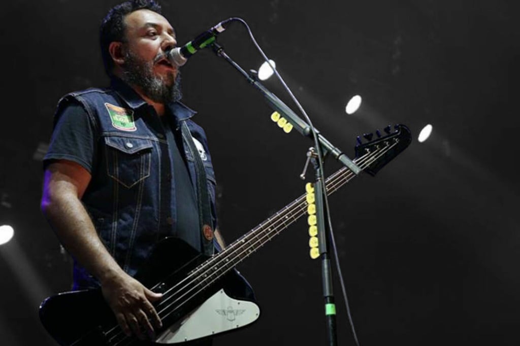 'Tu papá, más que todos': Paco Ayala, de Molotov, responde al hijo de AMLO