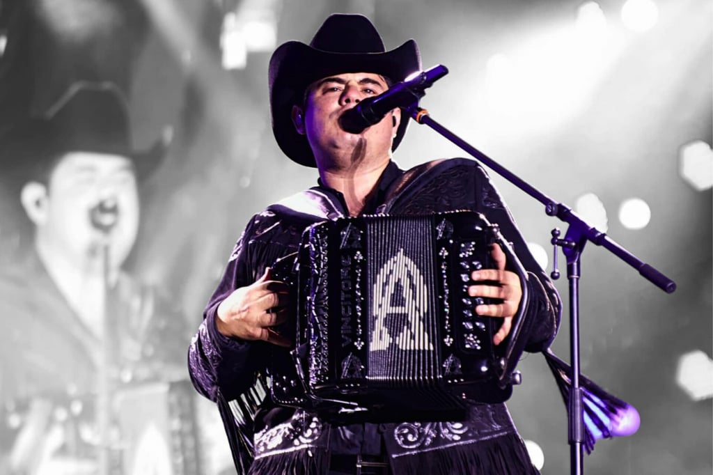 ¿Qué pasó con Alfredo Olivas? El cantante aclara rumores de agresión