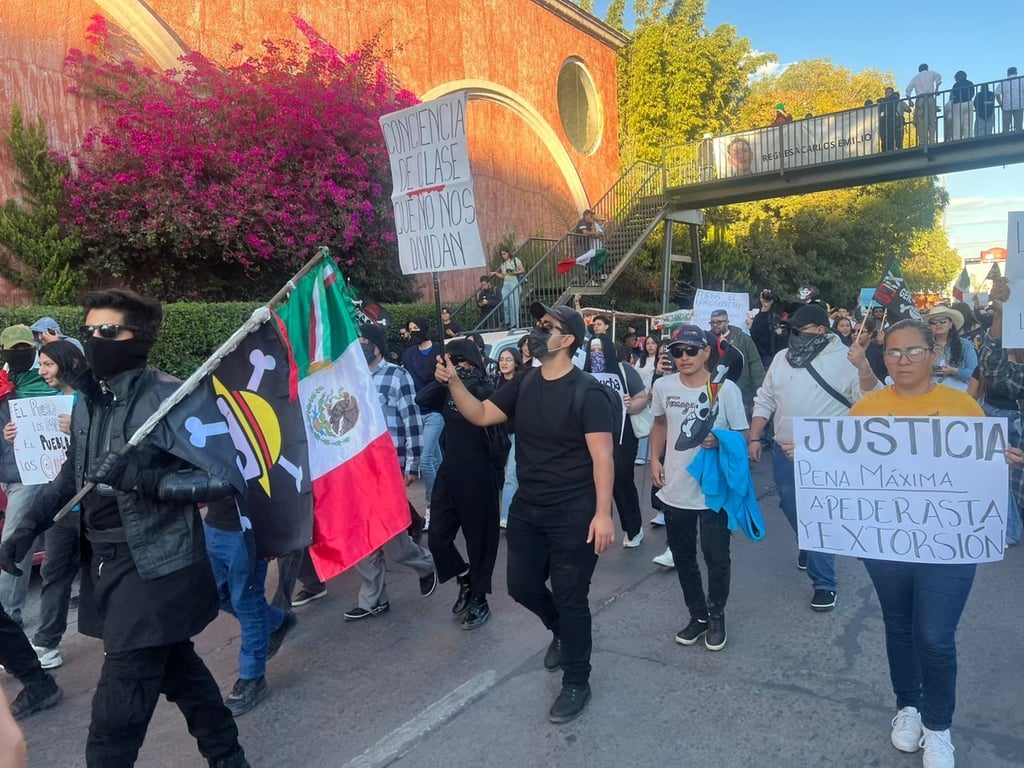 Marcha en Durango la Generación Z