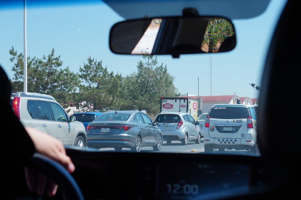 Millón de autos ilegales entra al año: AMDA