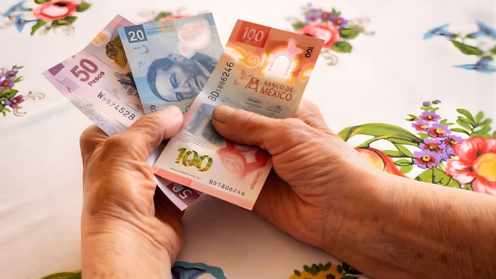 Cae economía 0.3% en tercer trimestre