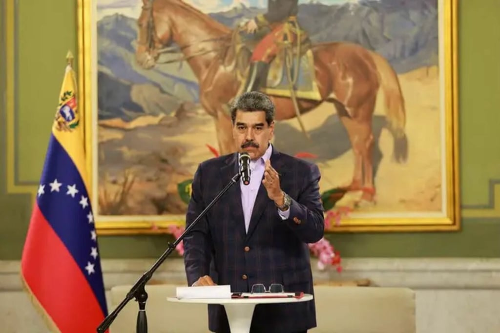 Venezuela insta a aerolíneas a reanudar sus vuelos o revocará permisos