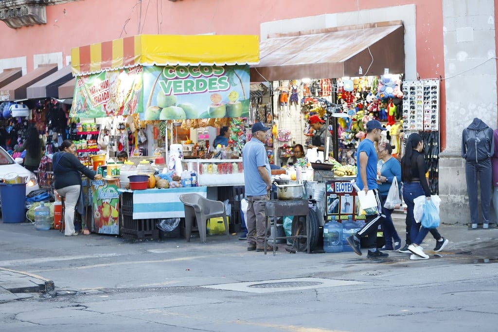 Situación. En los últimos 12 meses, la informalidad creció en 2.7 por ciento y pasó del 49.7 al 52.4 por ciento; esto significa que 52 de cada 100 trabajadores laboran en la informalidad en el estado.