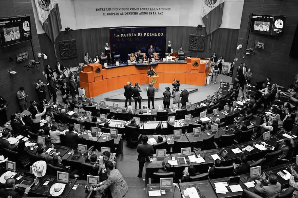 Senado aprueba en 'fast track', renuncia de Gertz Manero; Morena habla de 'causa grave'