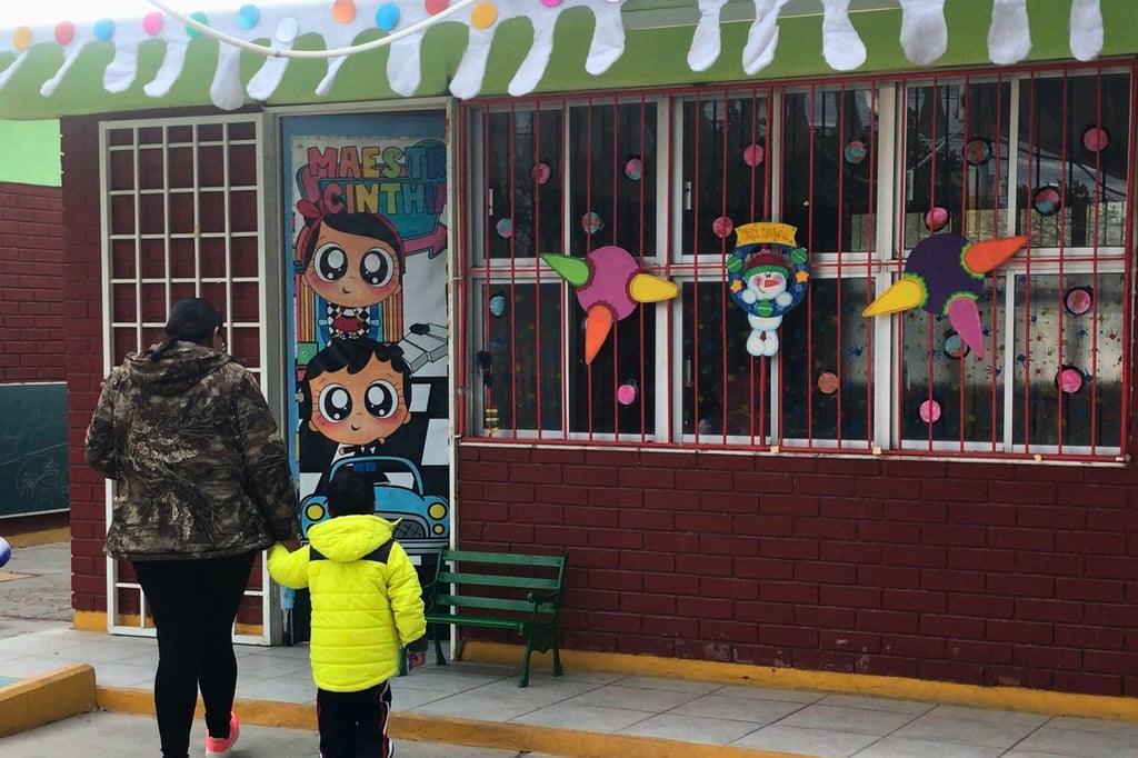 Impulsan correcto uso del español y talento científico de estudiantes duranguenses