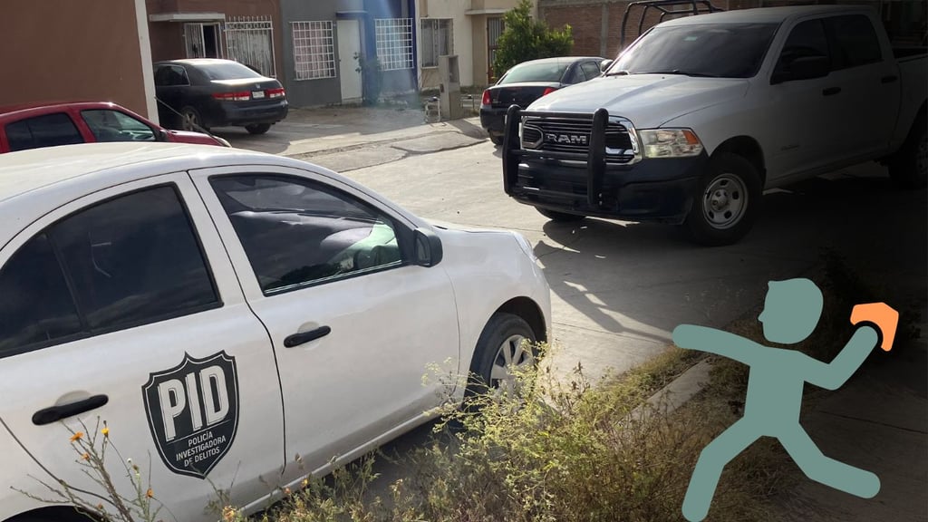 Apedrean vehículo de un Agente del Ministerio Público, en Analco