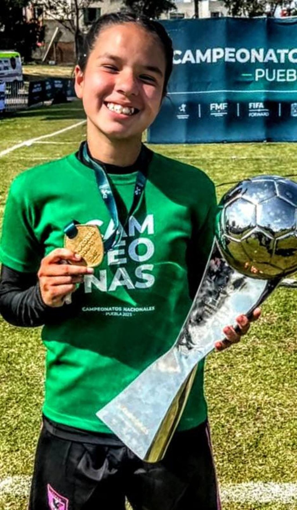 Rostro. La joven futbolista forma parte de la Academia de Futbol Japón Durango, en donde ha brindado actuaciones destacadas.