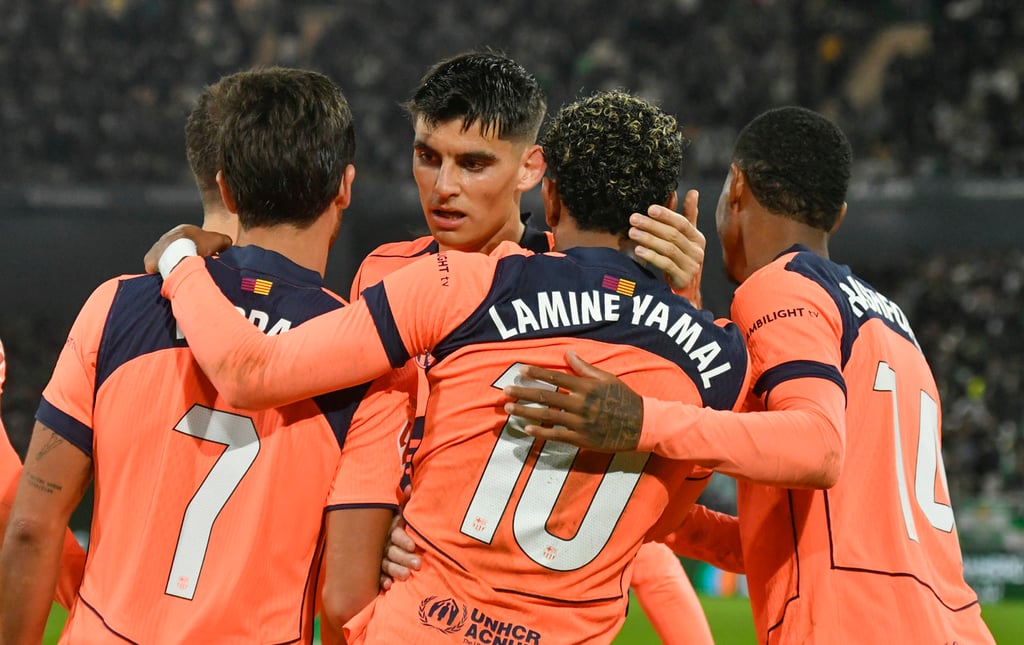 Táctica. El FC Barcelona, con 7 puntos en cinco partidos y la herida fresca del 0-3 sufrido en Stamford Bridge ante Chelsea, necesita recomponer su imagen continental y apoyarse en la inspiración de Ferran Torres, que viene de un hat-trick en La Liga frente al Betis.