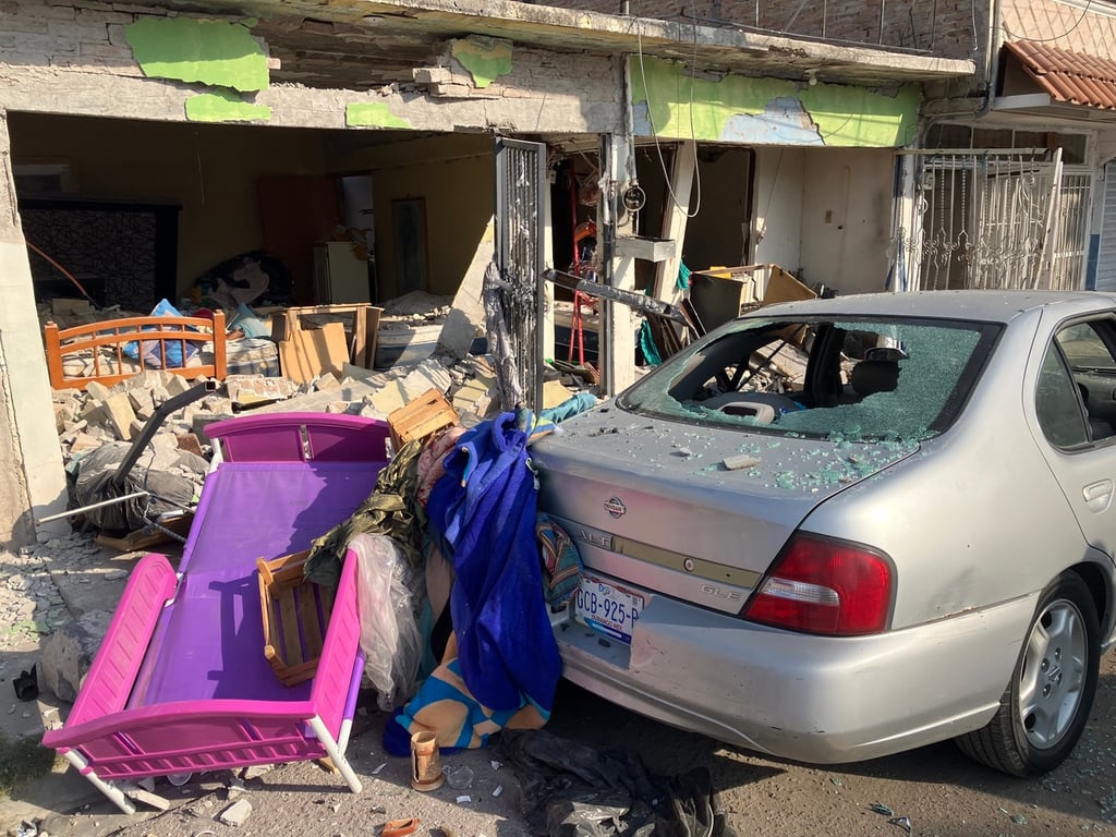 Situación. Una explosión por fuga de gas dejó una lesionada y daños en varias casas.