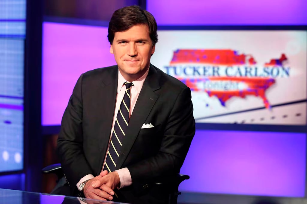 Tucker Carlson anticipa que Trump anunciará 'guerra con Venezuela' en mensaje a la nación