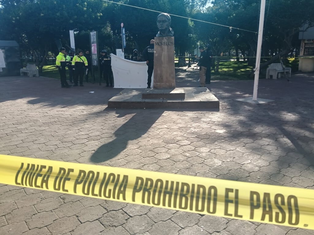 Deceso. Un hombre en silla de ruedas que vivía en situación de calle perdió la vida en el Jardín de San Antonio, la mañana de este miércoles.