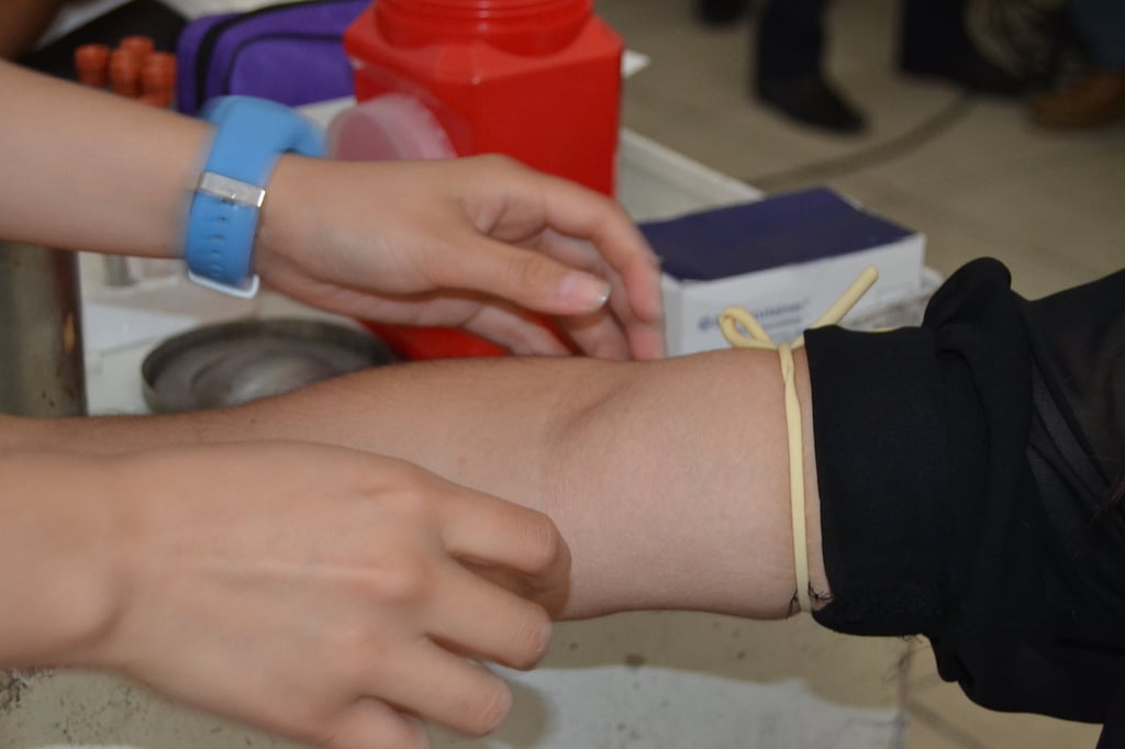 Campañas. Durante el año se realizan diferentes campañas para promover la donación voluntaria y altruista de sangre; las personas reciben pláticas de sensibilización.