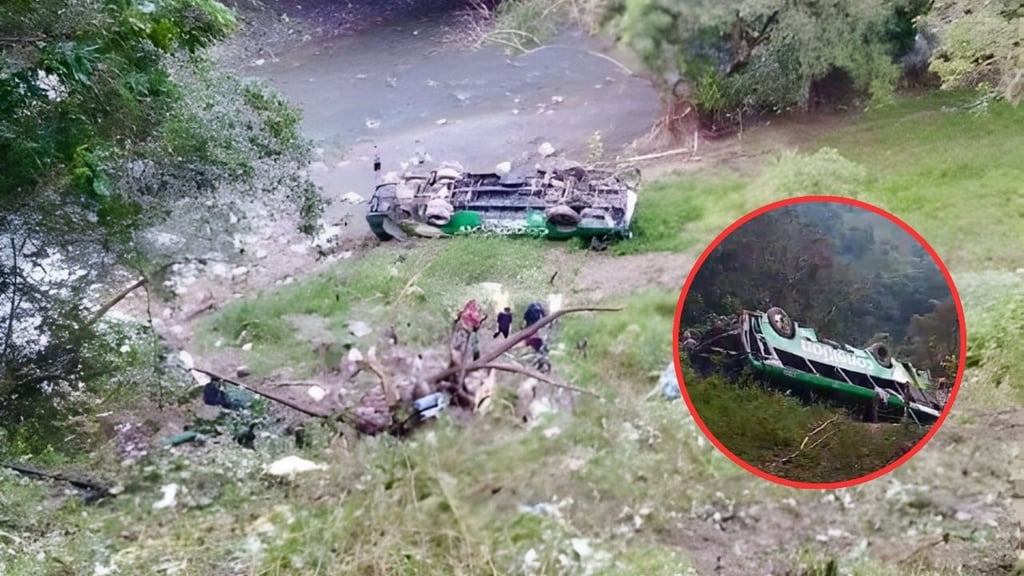 Volcadura de autobús en Nochebuena, deja ocho muertos en Veracruz