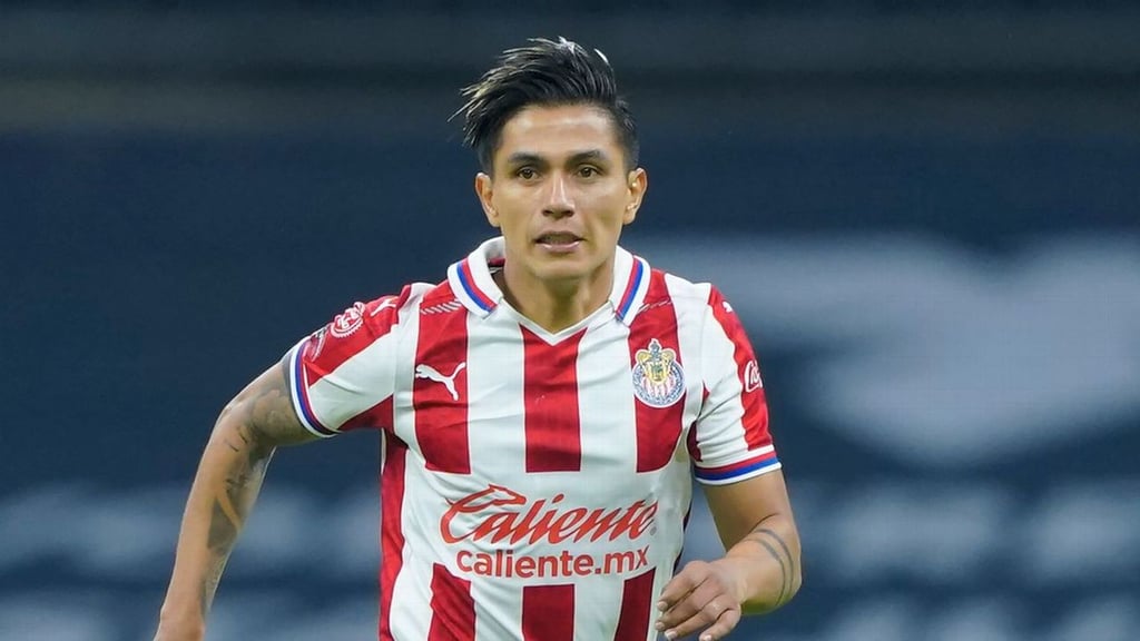 Mediático. El caso llegó a sonar tanto que el club de Guadalajara no dudó en separarlo del equipo de manera inmediata.