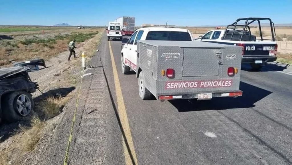 Accidente. Una volcadura en autopista de Tlahualilo dejó una mujer sin vida.