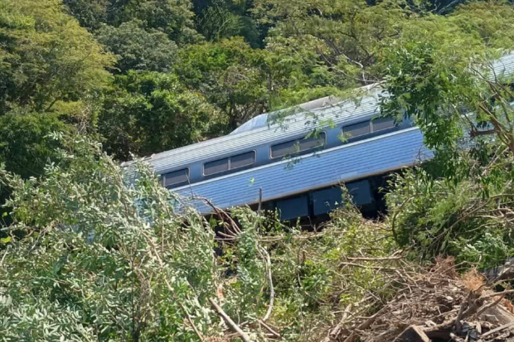 Descarrilamiento del Tren Interoceánico: oposición acusa 'negligencia criminal'; Morena confía en FGR