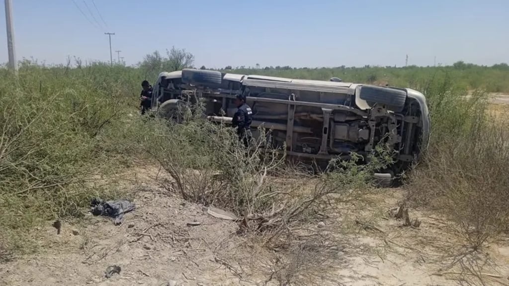 Accidente. Un menor y su papá  resultaron lesionados tras una volcadura en Guadalupe Victoria.