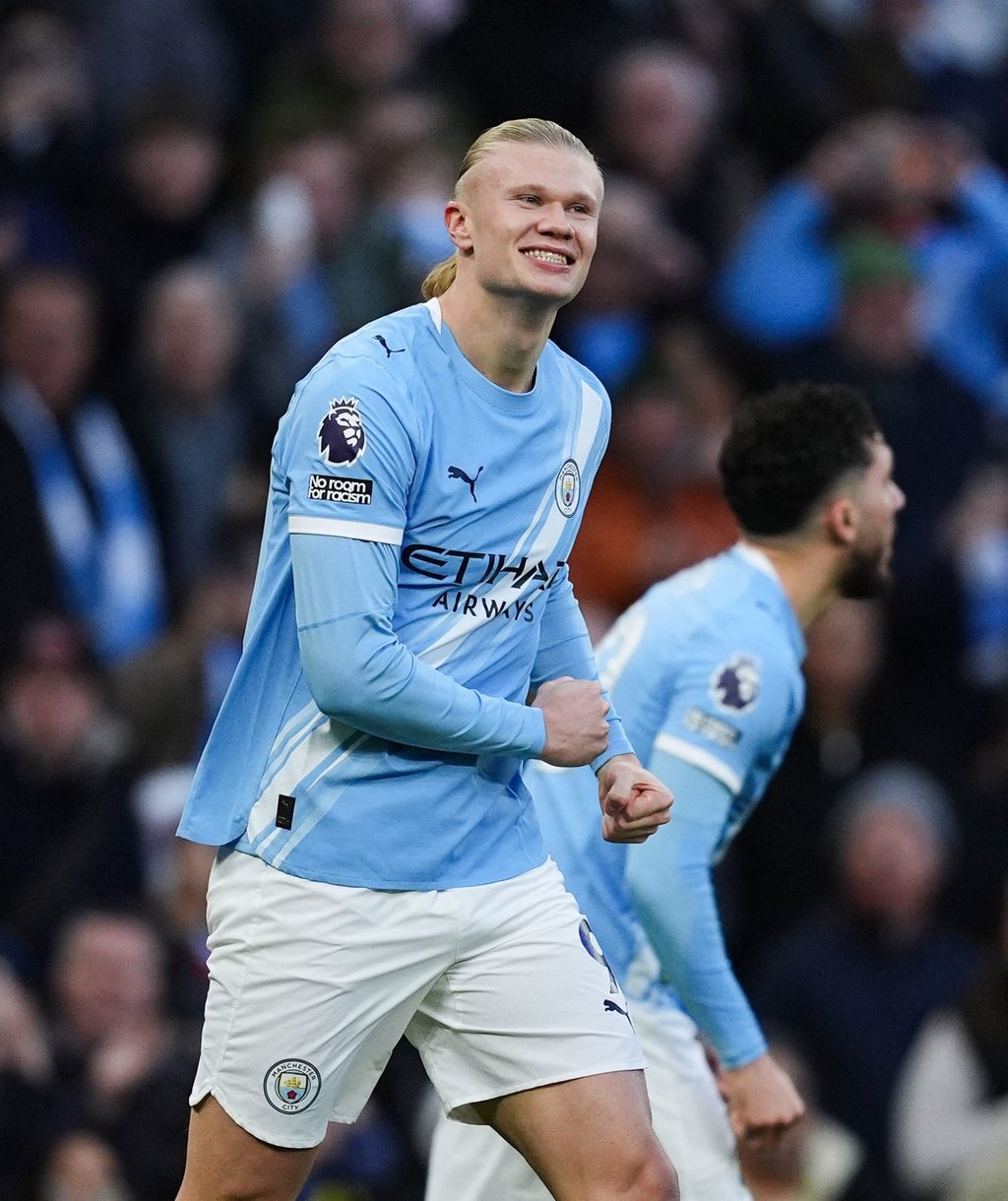 Fiereza. El Sunderland, equipo dirigido por Régis Le Bris, llega como un rival incómodo, especialmente cuando juega arropado por los cantos de su afición.