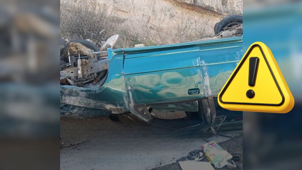 Mueren 4 personas en volcadura de camioneta sobre la 'Súper' Durango-Mazatlán