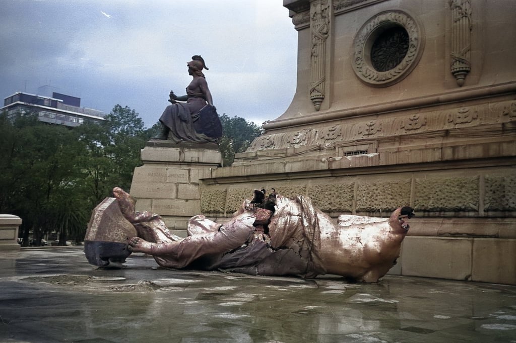 El sismo que tiró al Ángel: la historia que volvió tras el temblor del viernes 2 de enero