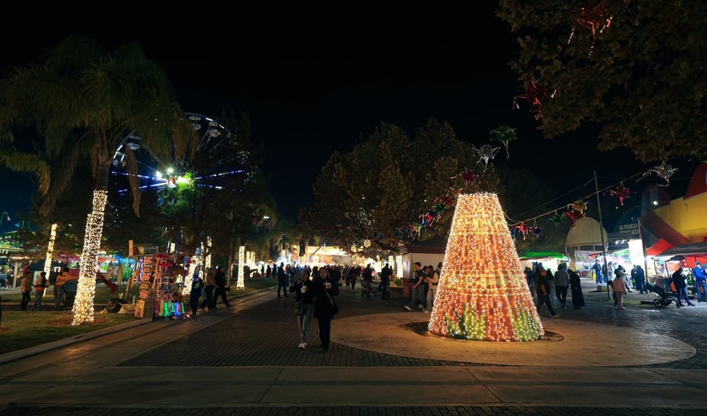 Feria. Fueron varios los comerciantes que realizaban actividad en el Centro Histórico que aceptaron cambiarse.