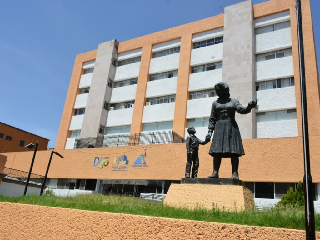 Evolución. Este miércoles los padres de la niña pudieron verla por la mañana en el Hospital Materno Infantil, donde observaron que la menor ya se mueve con mayor frecuencia y responde cuando le hablan.