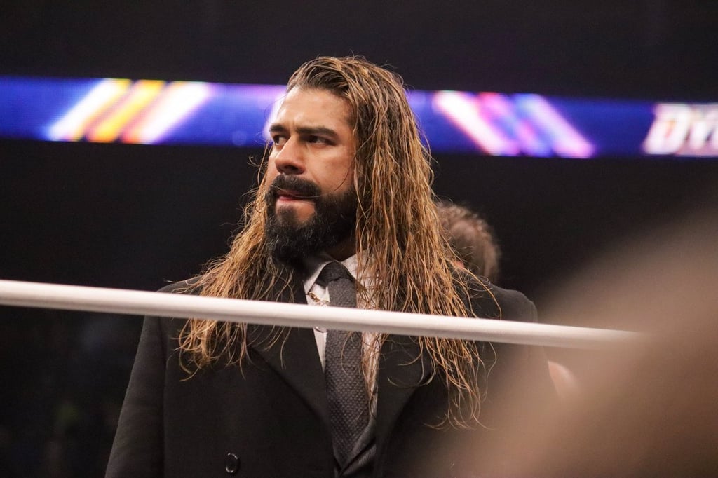 Dato. El gladiador duranguense ha hecho historia, pues con su aparición en Dynamite se convirtió en el primer, y hasta ahora único, luchador en completar el ciclo WWE-AEW-WWE-AEW.