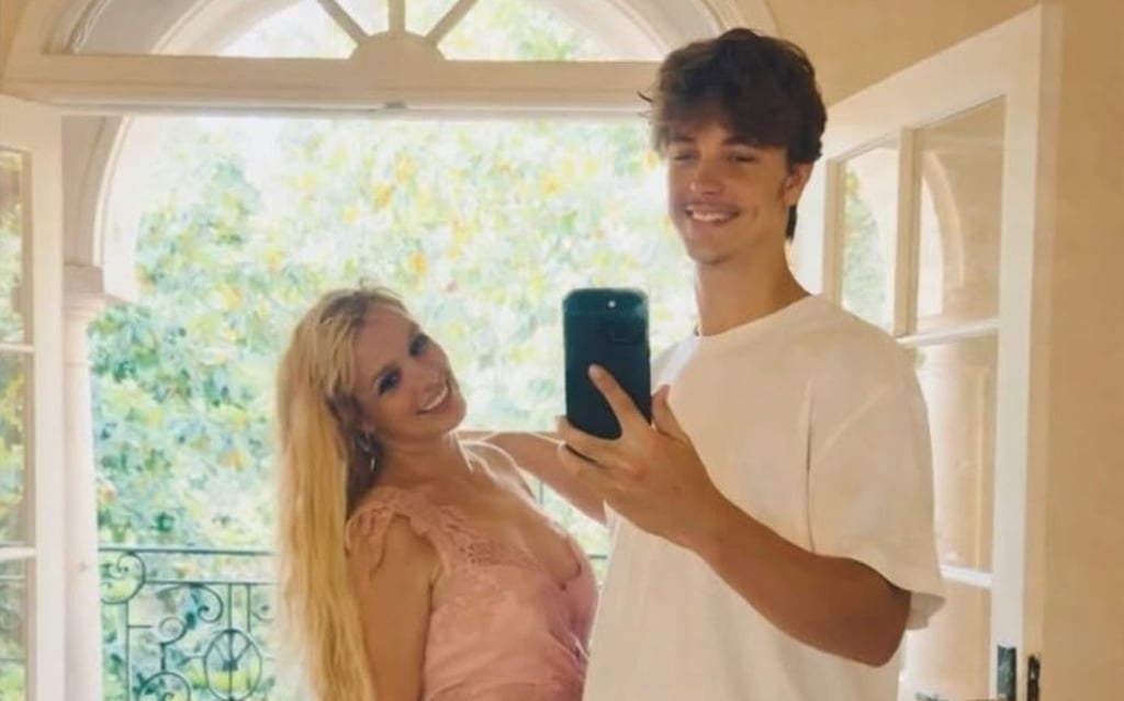 Regreso. Spears reapareció en redes sociales acompañada de su hijo menor, Jayden, de 19 años.