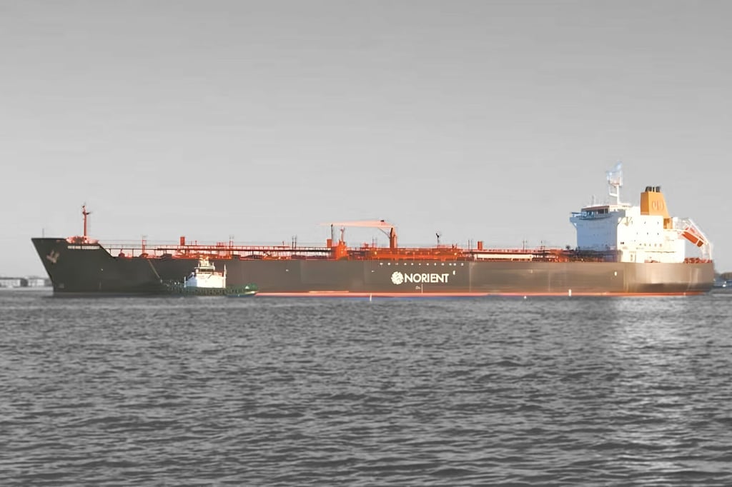 Arriba a Cuba buque petrolero mexicano con más de 80 mil barriles de combustible