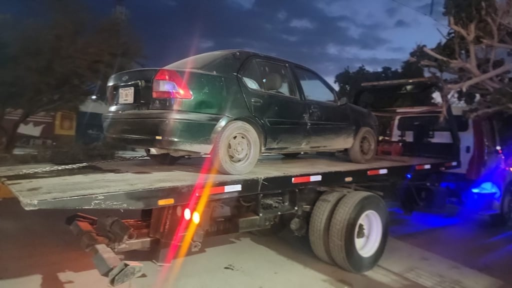 Ambos vehículos fueron asegurados por elementos de la Policía Municipal e distintos puntos de la ciudad.