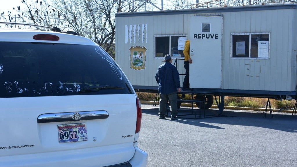 Falsos gestores estafaron a miles en proceso de regular su vehículo extranjero