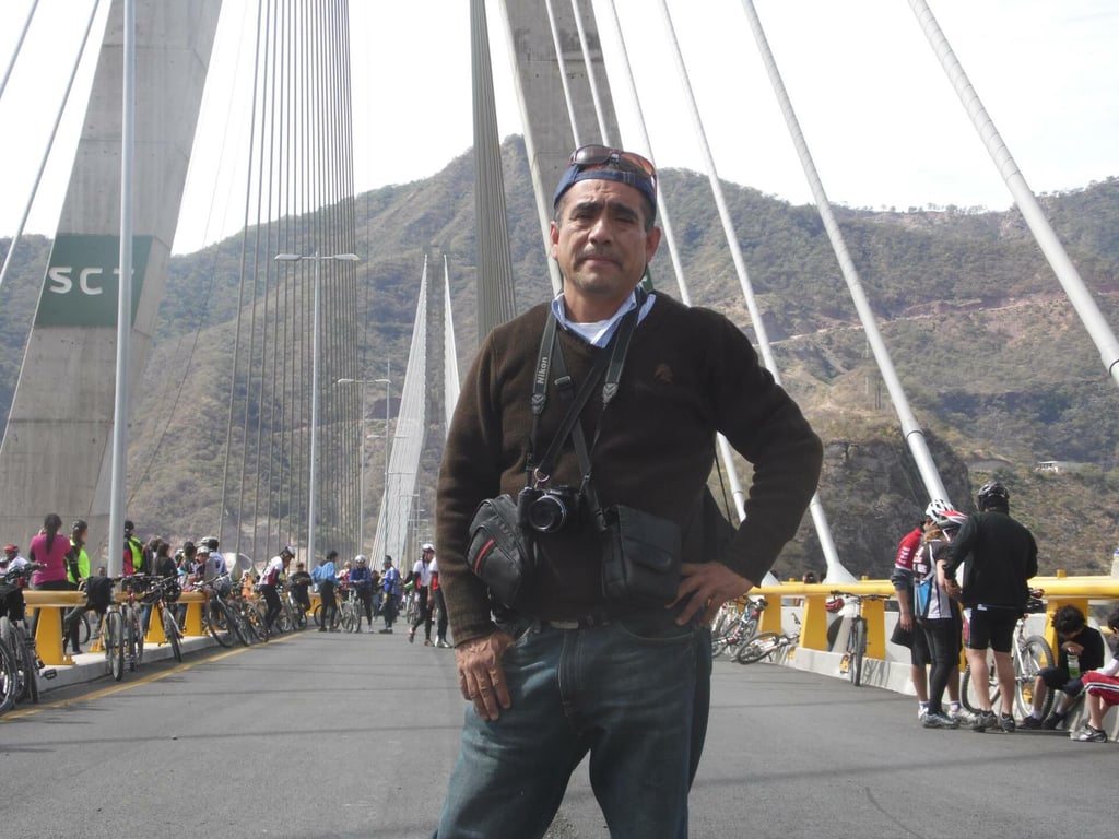 Fallece Santiago González 'Sagoto', reconocido fotógrafo de Durango