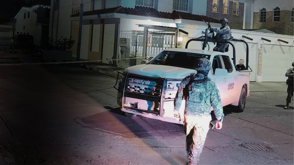 Detienen a 5 hombres armados y rescatan a 3 personas privadas de la libertad en Sinaloa