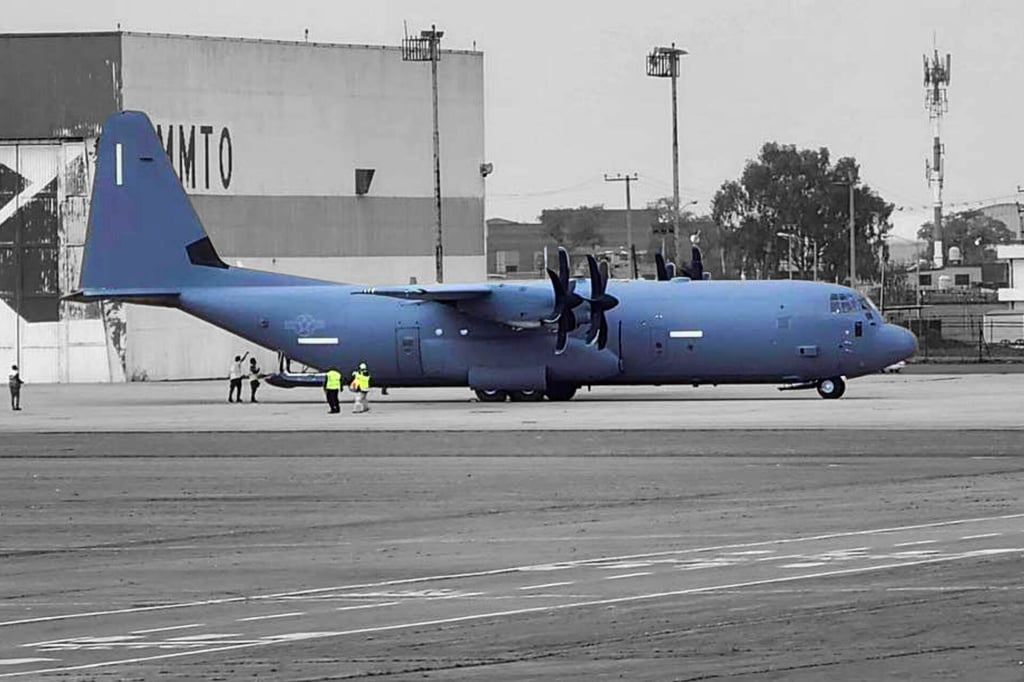 Vuelo militar de EUA llevó a 60 marinos mexicanos; PAN señala invasión de atribuciones del Senado