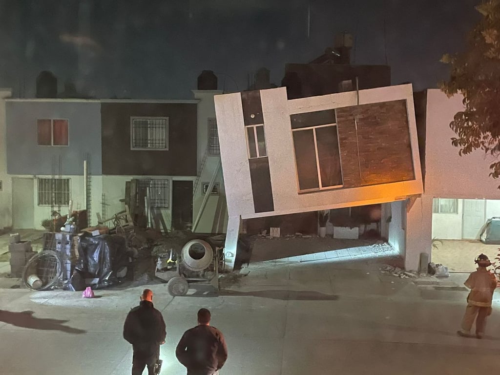 Postura. Protección Civil determinó que la estructura carecía de estabilidad y representaba un alto riesgo de colapso parcial o total.