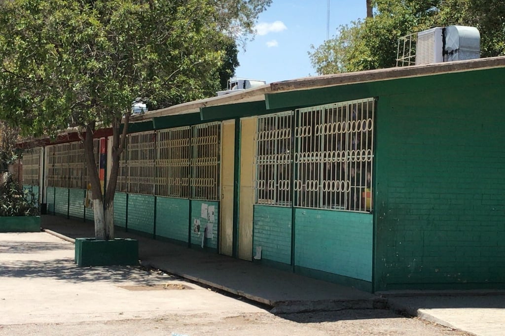 Señalan déficit de maestros y personal de educación básica en Durango