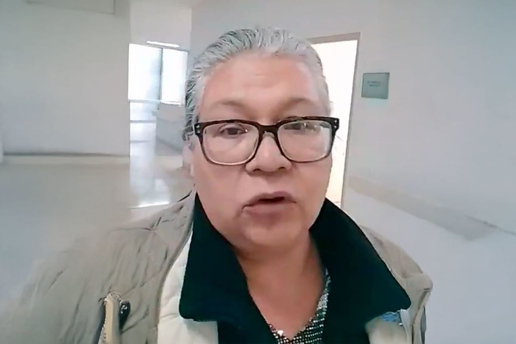 Grave. Estela González señaló que la falta de insumos ha agravado la salud de su hija, en contraste con lo que declara Esteban Villegas.