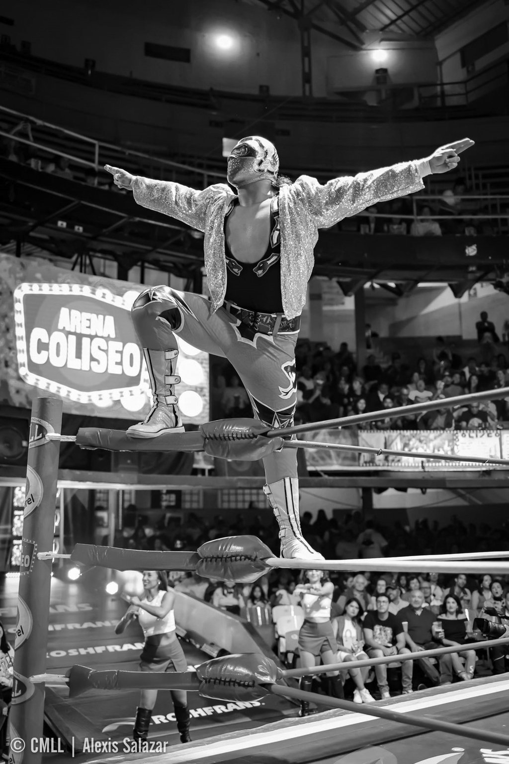 Esfuerzo. Hijo de Stuka Jr. busca brillar ahora bajo la mirada exigente de los grandes del puroresu.