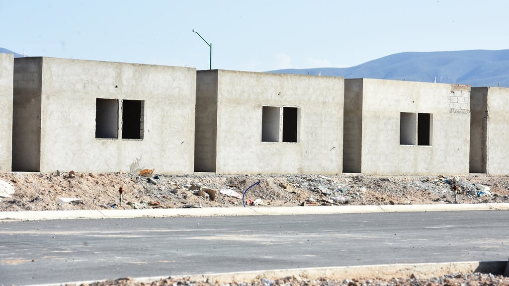 A $800 mil, casas de interés social en Durango
