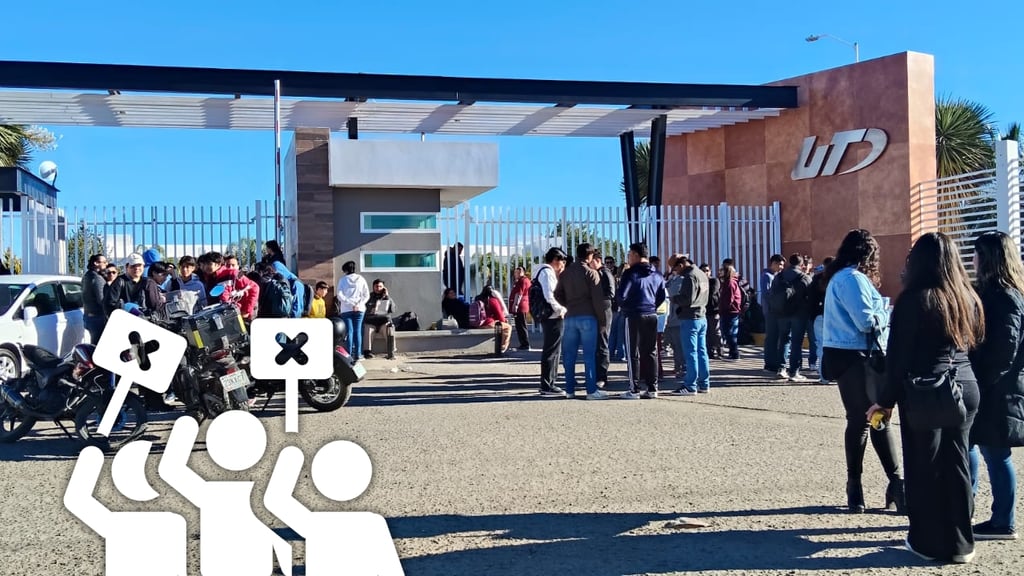 Estudiantes de la UTD cierran el plantel en protesta por cobro de certificaciones obligatorias 
