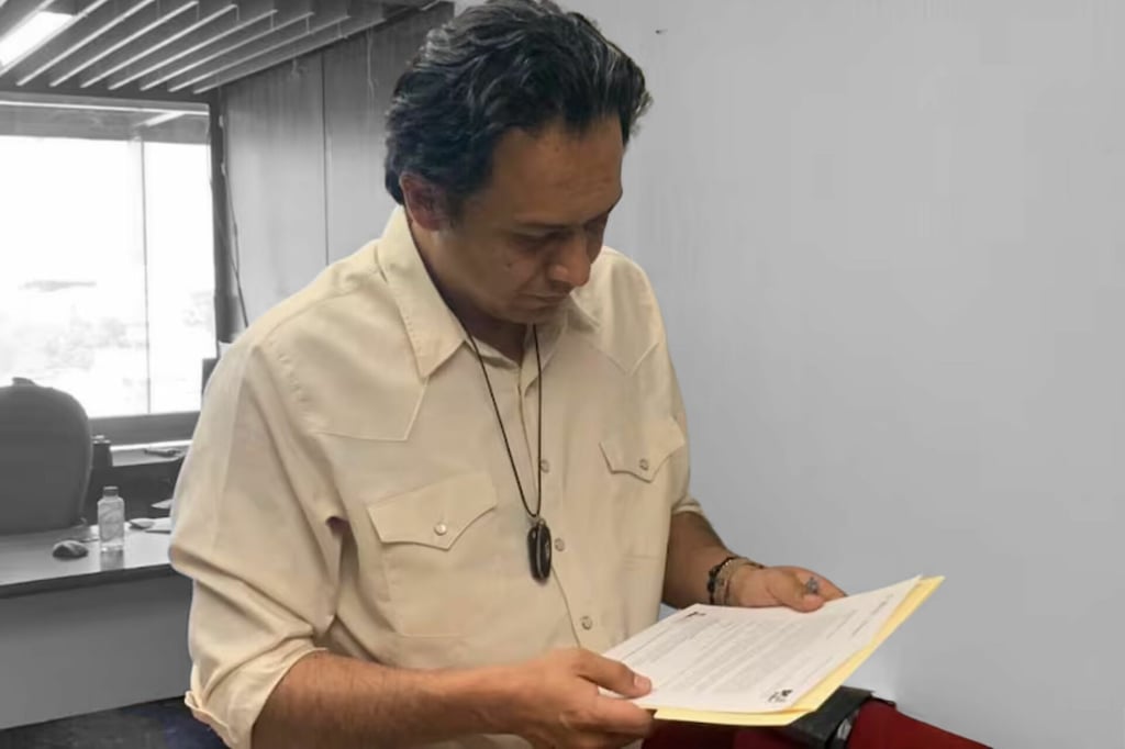 Marx Arriaga debe entregar unidad a Nadia López, señala la SEP; este es el oficio íntegro