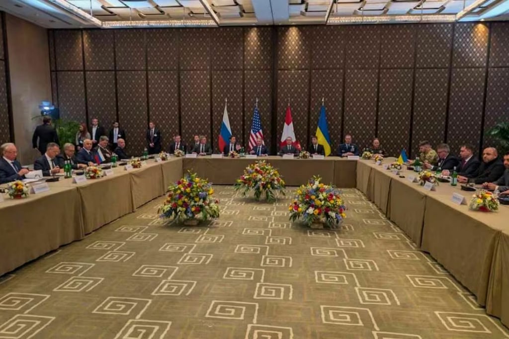 Rusia, Ucrania y EU inician tercera ronda de negociaciones en Ginebra