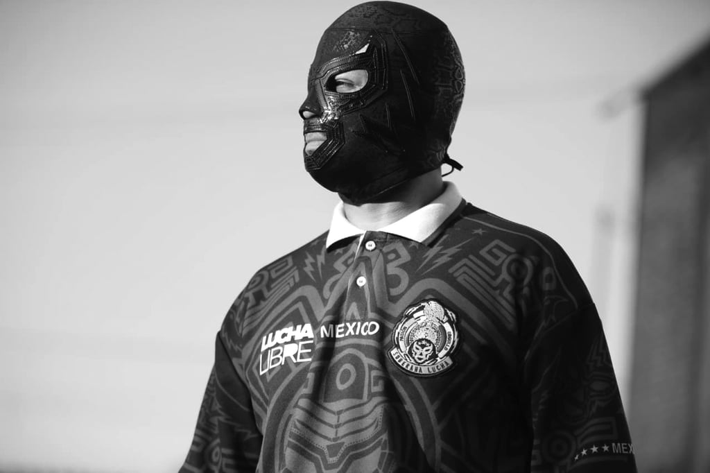 Kayfabe. Dr Difuso Ramírez afirma que no representa perfección, sino proceso y reconstrucción constante.