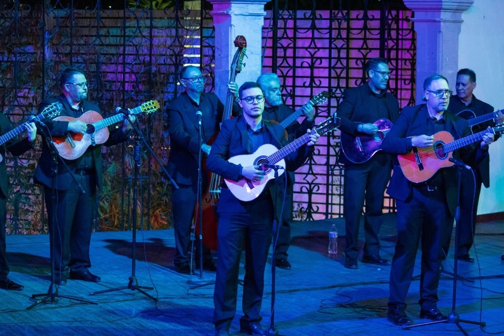 Invitados. La Rondalla SEMST reunirá voces y talentos duranguenses en la velada 'De corazón a corazón'.