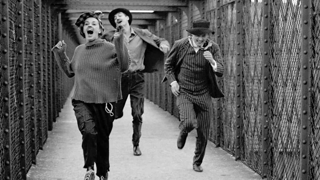 El romanticismo y la libertad marcan 'Jules y Jim', obra clave de François Truffaut.